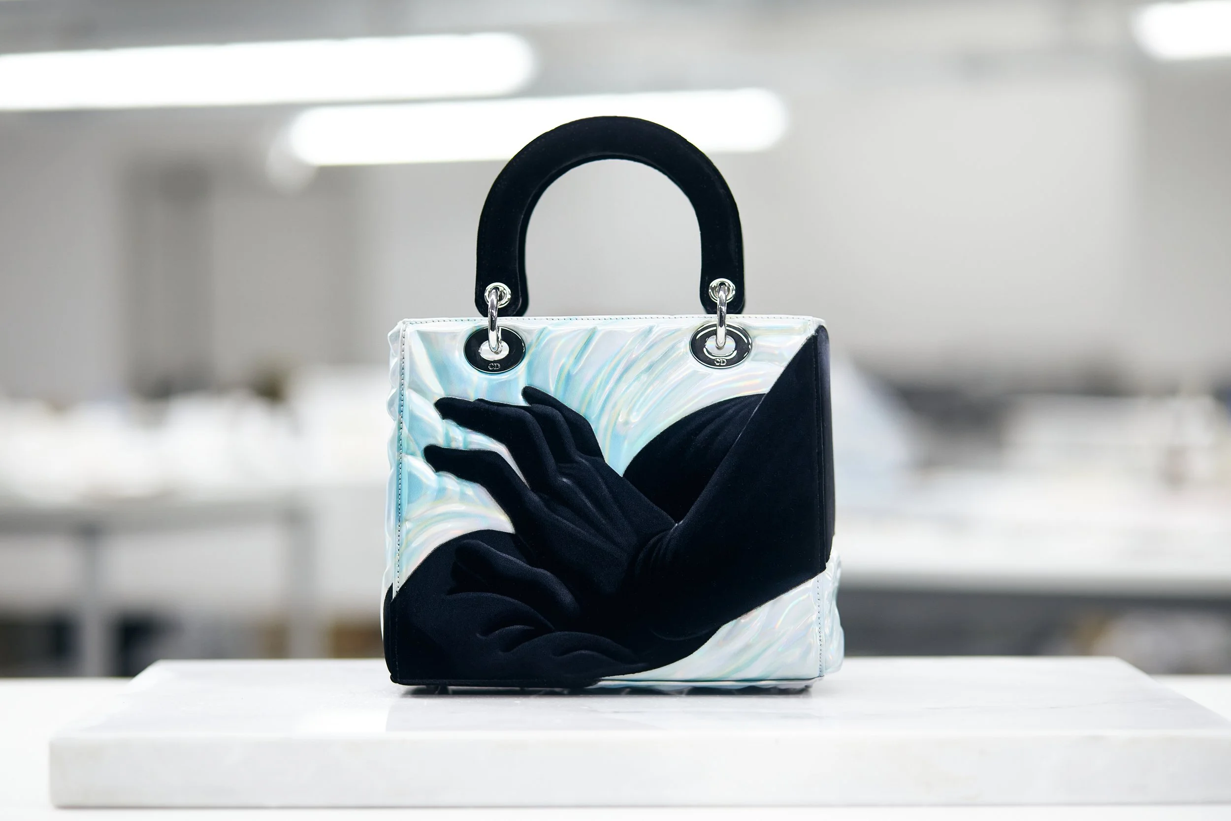 Dior launches Dior Lady Art #7 — CoutureNotebook